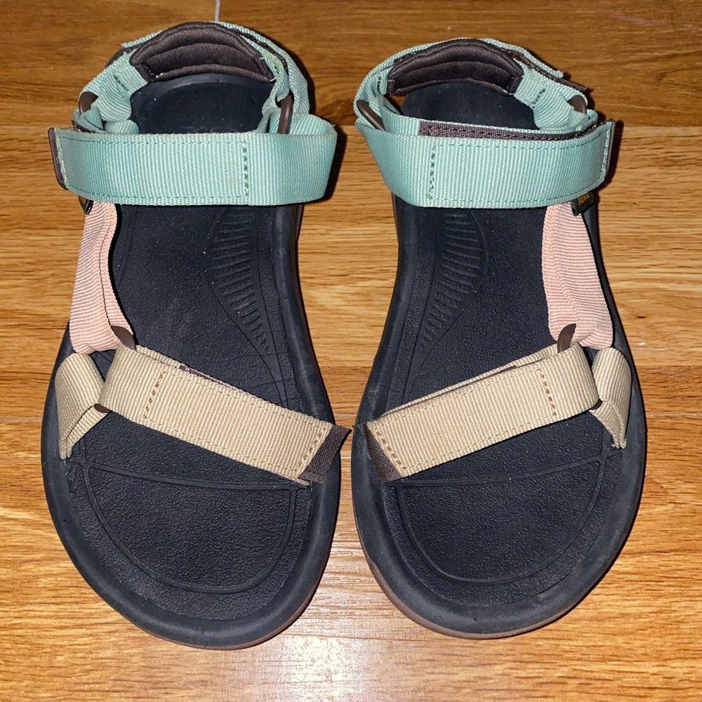 Women's Hurricane XLT2 Sandals Size 6 - Picture 3 of 5